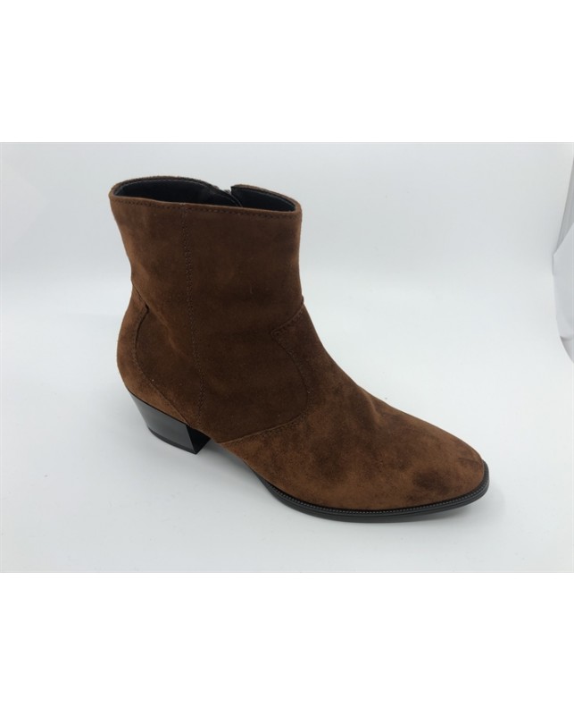 ARA-VELOUR-NUTS