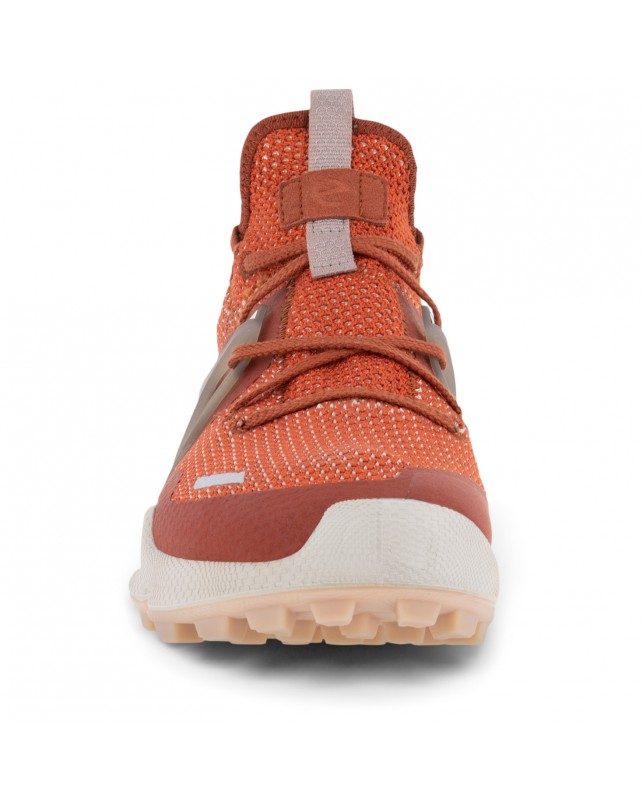 ECCOBIOMCTRAILWLOWCAYENNE-02