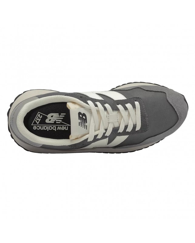NEWBALANCEBLACKGREYBLACKGREY-01